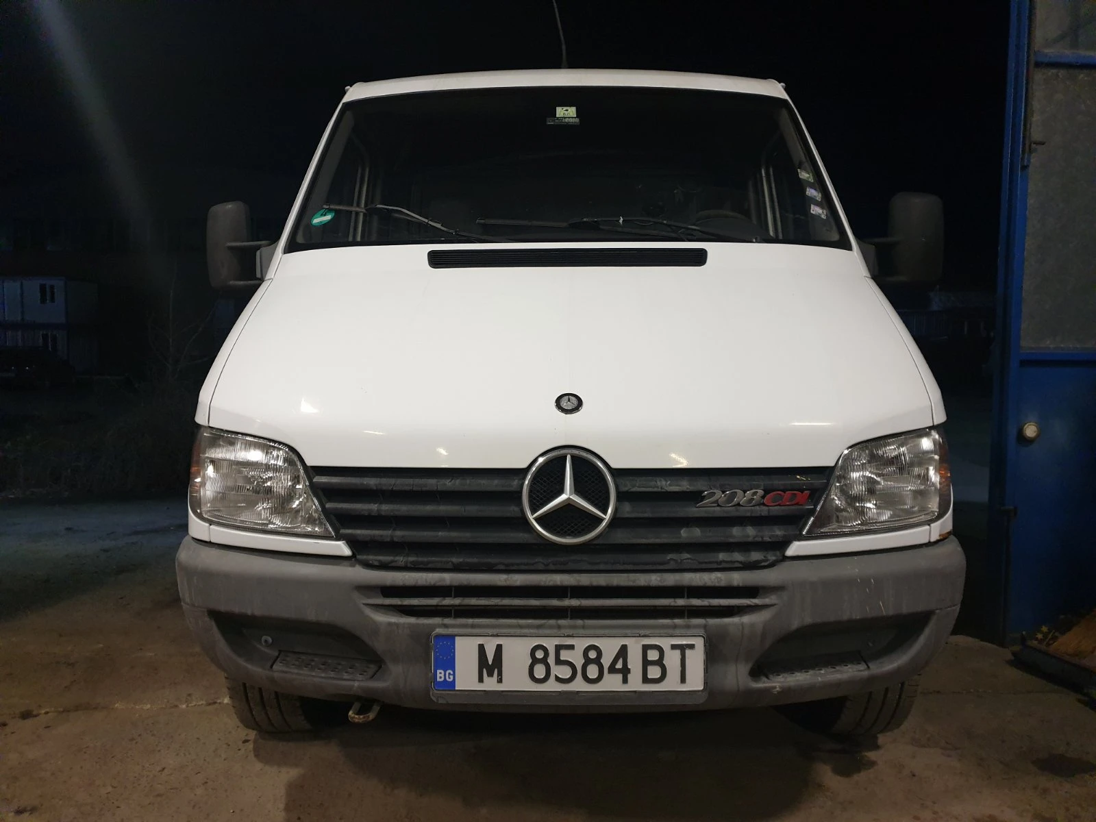 Mercedes-Benz 208 Sprinter, снимка 9 - Бусове и автобуси - 54019202