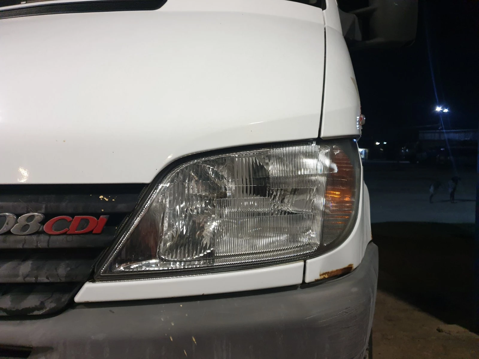 Mercedes-Benz 208 Sprinter, снимка 4 - Бусове и автобуси - 54019202