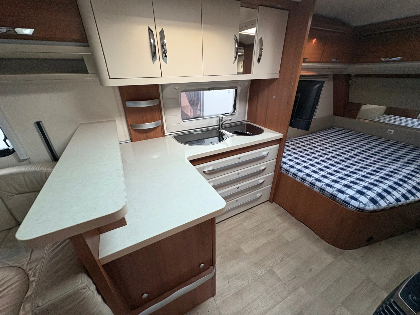 Каравана Hobby Premium 560  - изображение 6
