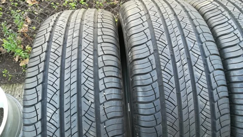 Гуми Летни 235/65R17, снимка 3 - Гуми и джанти - 26827509