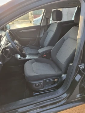 VW Passat 2.0tdi 140к.с DSG Автомат Highline, снимка 10