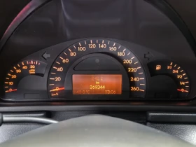Mercedes-Benz C 220 КЛИМА* ТЕМП* РЕГ* GREY MATE* 143к.с* МУЛТИ* , снимка 11