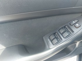 Toyota Avensis 1.8 АГУ, снимка 12 - Автомобили и джипове - 45484055