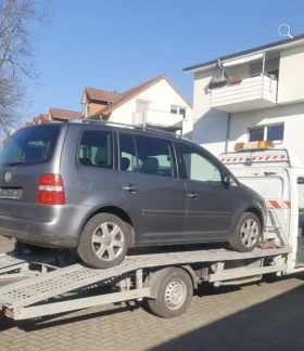 VW Touran TDi 6 СКОРОСТИ, НОВ ВНОС, ТЕГЛИЧ, снимка 4