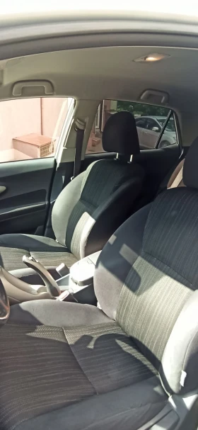Обява за продажба на Toyota Auris ~7 500 лв. - изображение 5