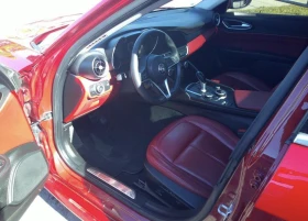 Обява за продажба на Alfa Romeo Giulia 2.0T / Q4 /Pano ~24 600 лв. - изображение 9 | Auto.bg Обява за продажба на Alfa Romeo Giulia 2.0T / Q4 /Pano ~24 600 лв. - изображение 9