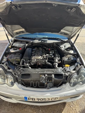 Mercedes-Benz C 220, снимка 12