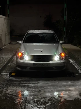 Mercedes-Benz C 220, снимка 9