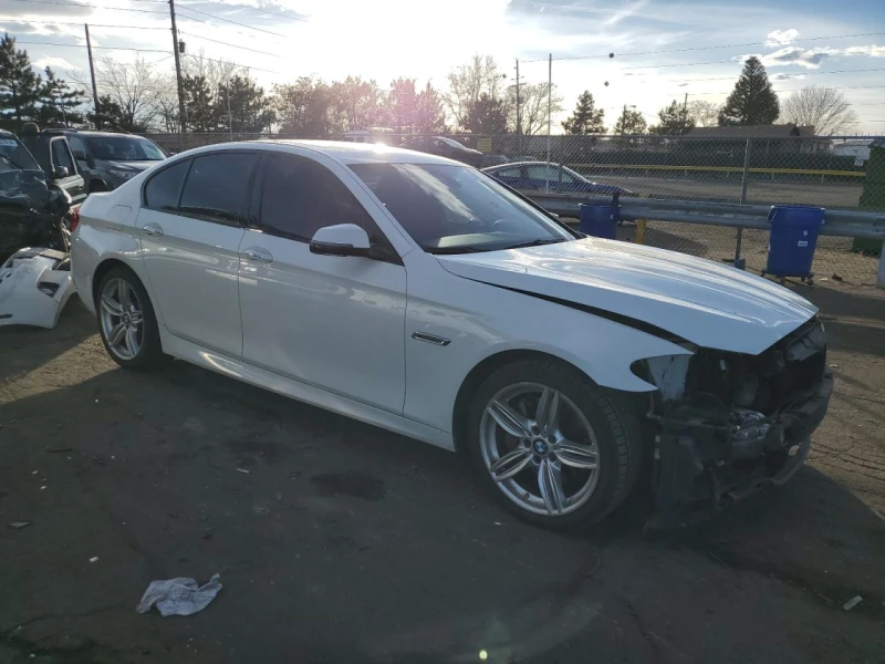 BMW 550 XI Harman/Kardon* M-pack* HeadUP* Soft-close* , снимка 4 - Автомобили и джипове - 48787739