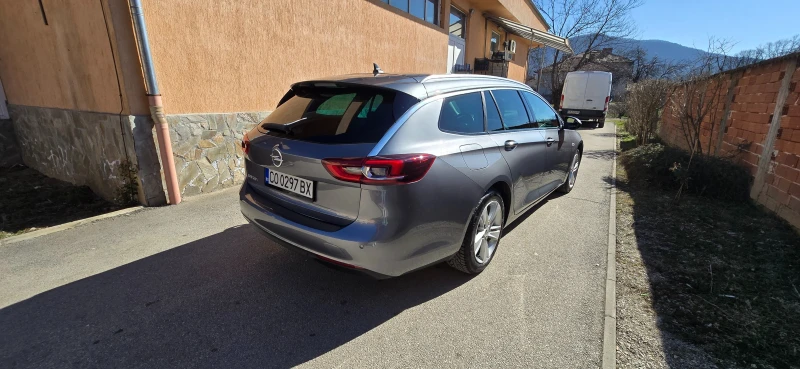 Opel Insignia, снимка 4 - Автомобили и джипове - 49375342