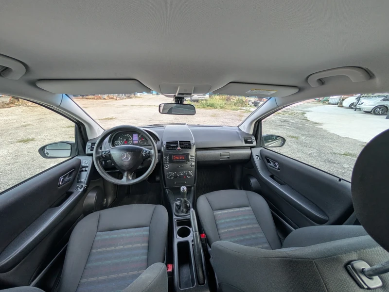 Mercedes-Benz A 170 1.7i, снимка 11 - Автомобили и джипове - 51781274