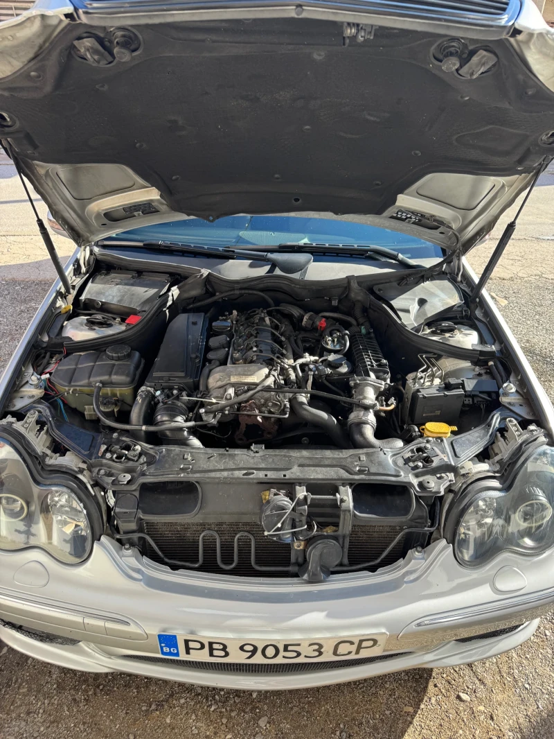 Mercedes-Benz C 220, снимка 12 - Автомобили и джипове - 52295250