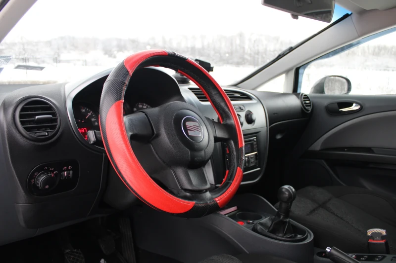 Seat Leon 1.6, снимка 8 - Автомобили и джипове - 53375360