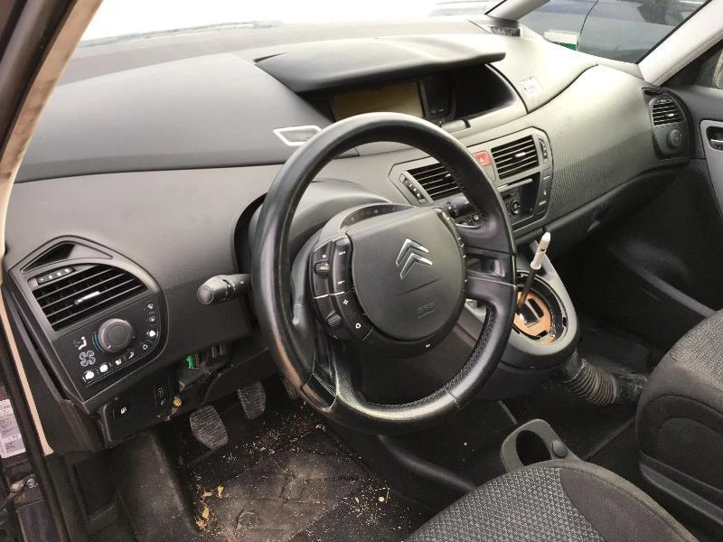 Citroen Grand C4 Picasso 2.0 HDI 150к.с. 2броя, снимка 4 - Автомобили и джипове - 23704549