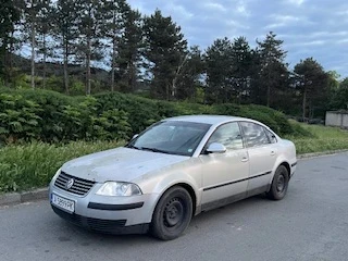 VW Passat, снимка 3 - Автомобили и джипове - 47423658