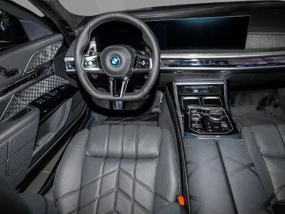 BMW 760 e M xDrive = NEW = Shadow Line Гаранция, снимка 10 - Автомобили и джипове - 53823773