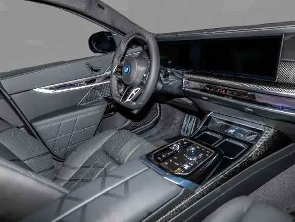 BMW 760 e M xDrive = NEW = Shadow Line Гаранция, снимка 12 - Автомобили и джипове - 53823773