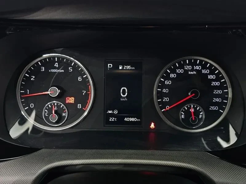 Kia K5, снимка 8 - Автомобили и джипове - 56690389