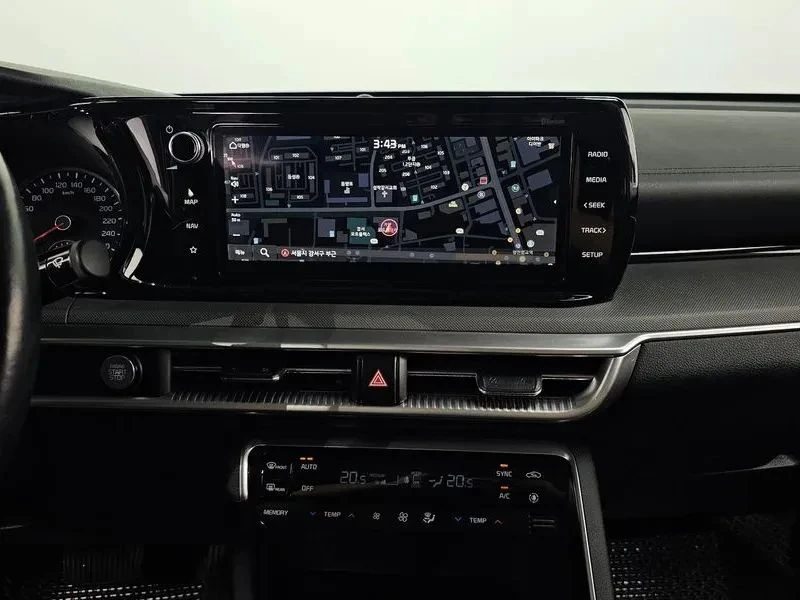 Kia K5, снимка 14 - Автомобили и джипове - 56690389