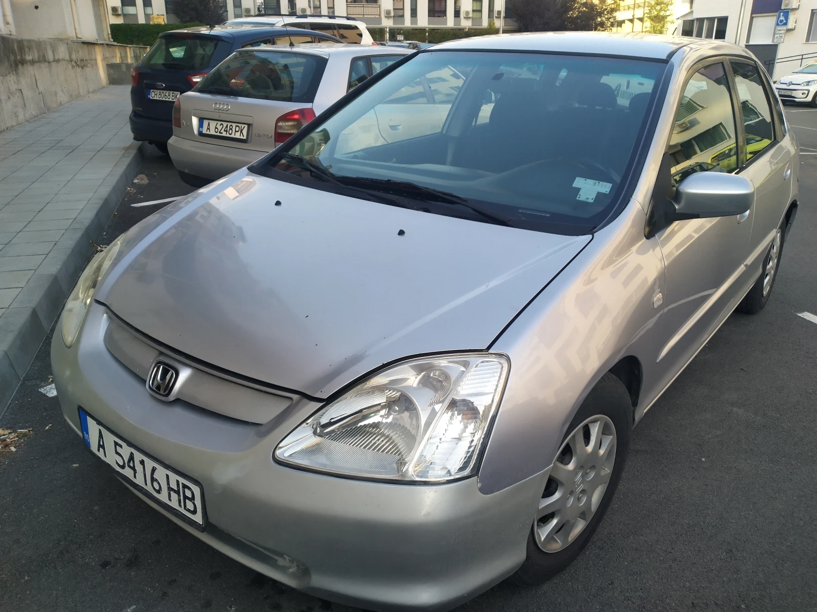 Honda Civic 1.7 - изображение 7