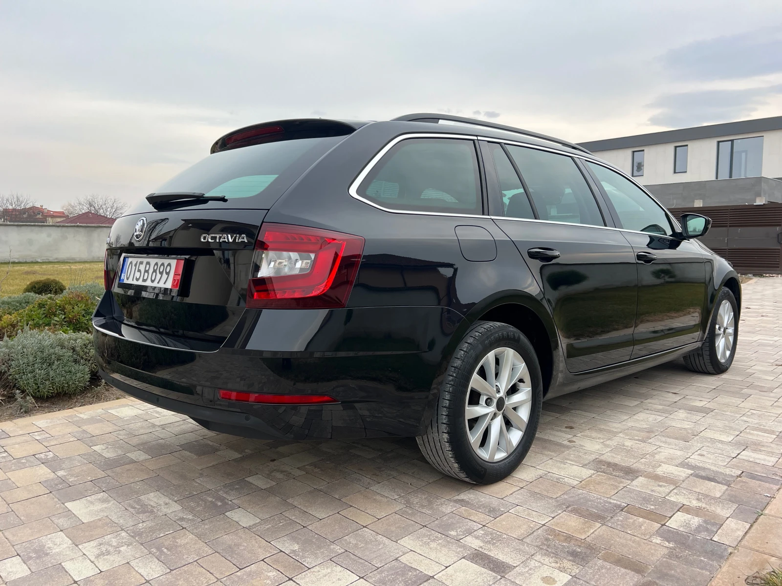 Skoda Octavia 2.0 TDI  - изображение 6