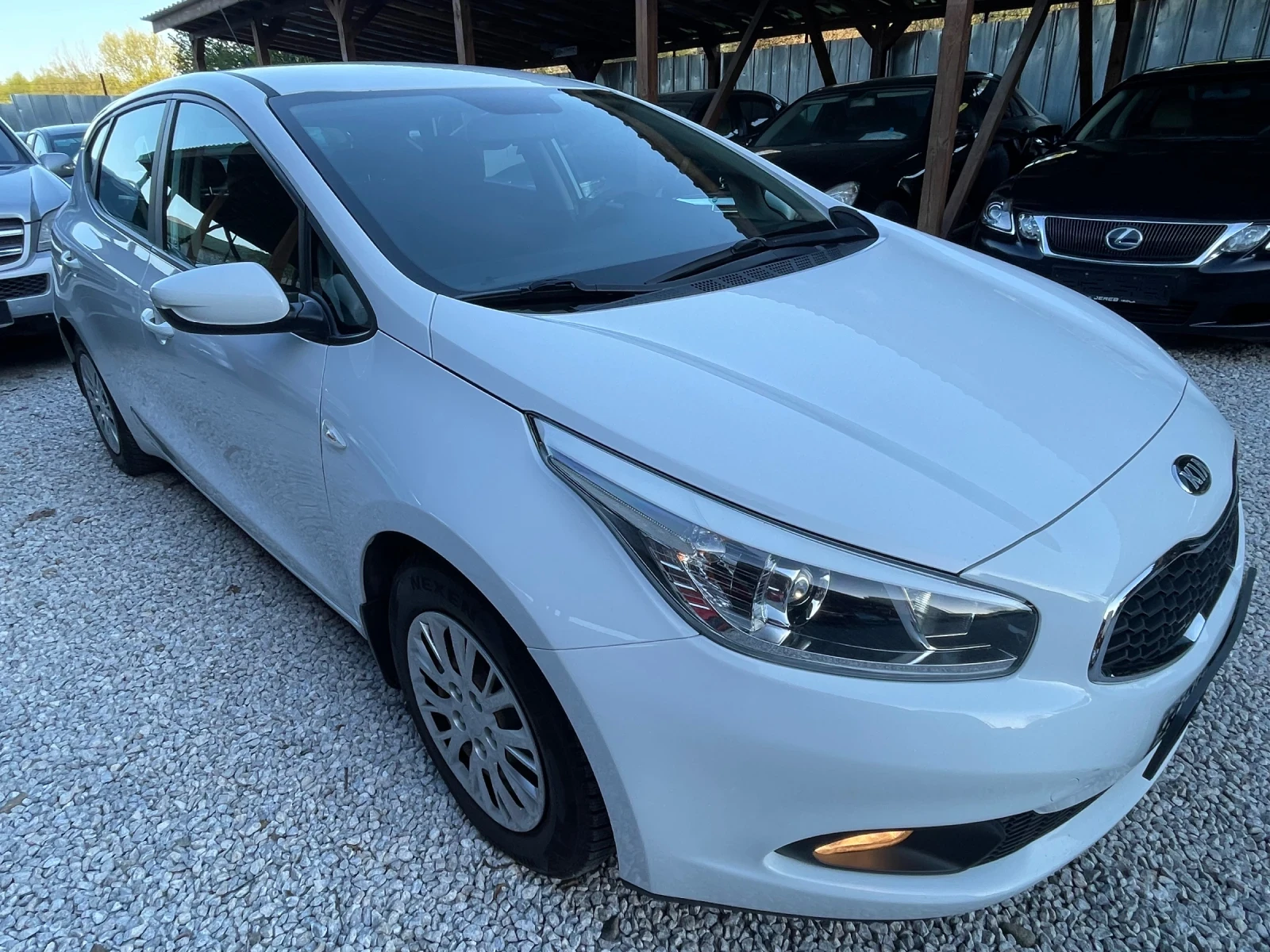 Kia Ceed 1.4 i A/C - изображение 5