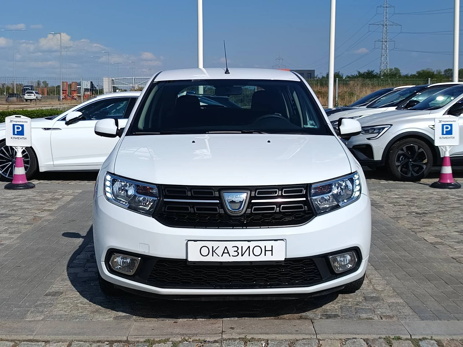 Dacia Sandero 1.5 dCi , 75 к.с. /Life/N1/3+ 1(места) - изображение 2