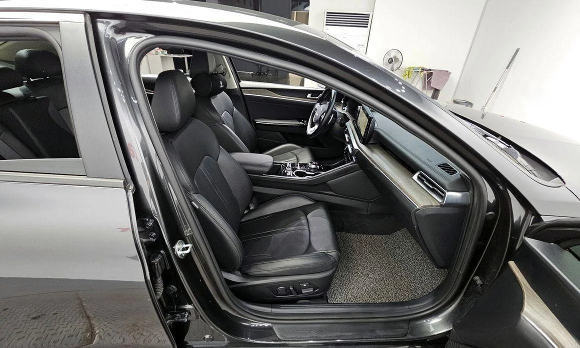 Kia K5 | Mobile.bg   13