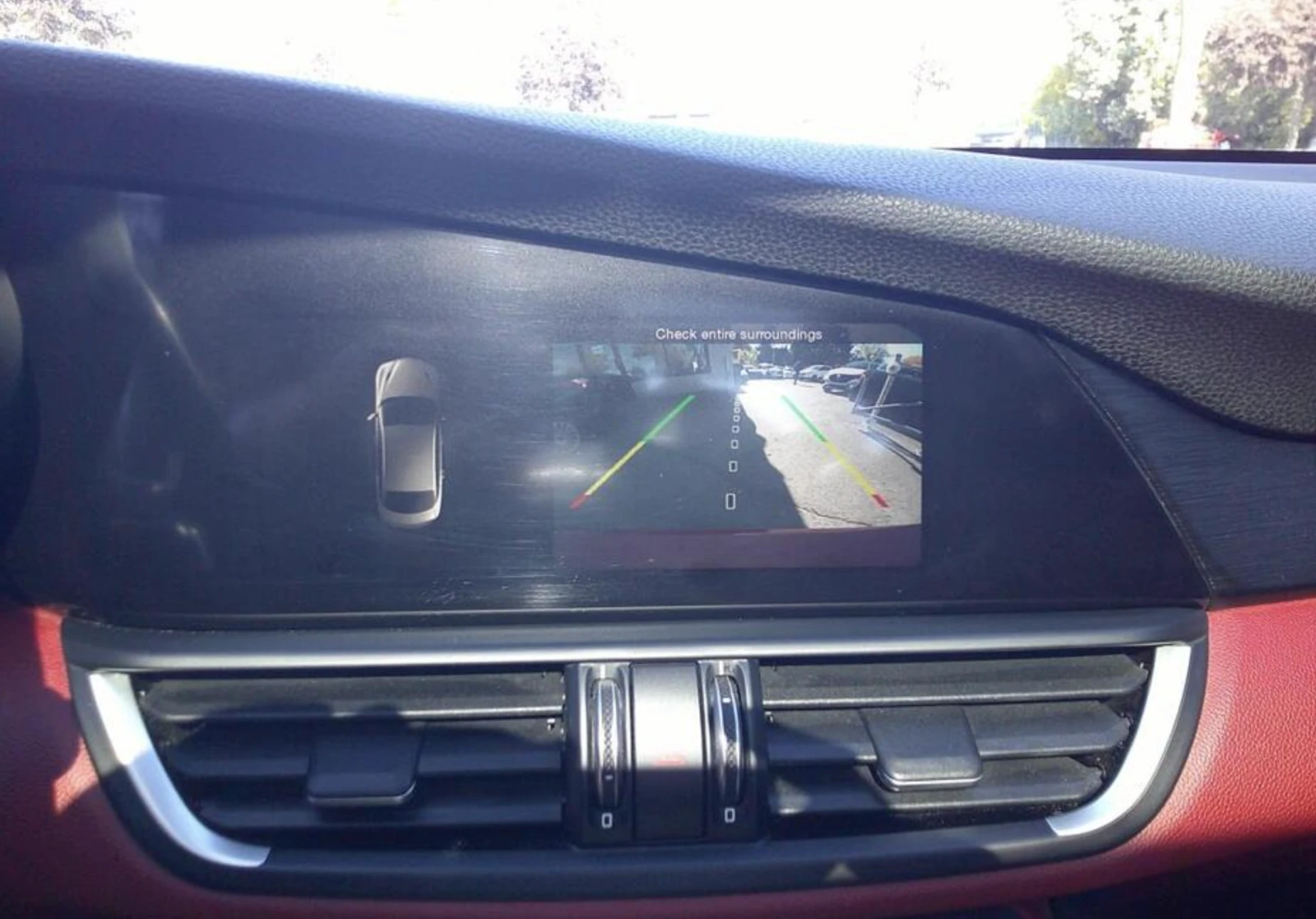 Alfa Romeo Giulia 2.0T / Q4 /Pano | Mobile.bg   14