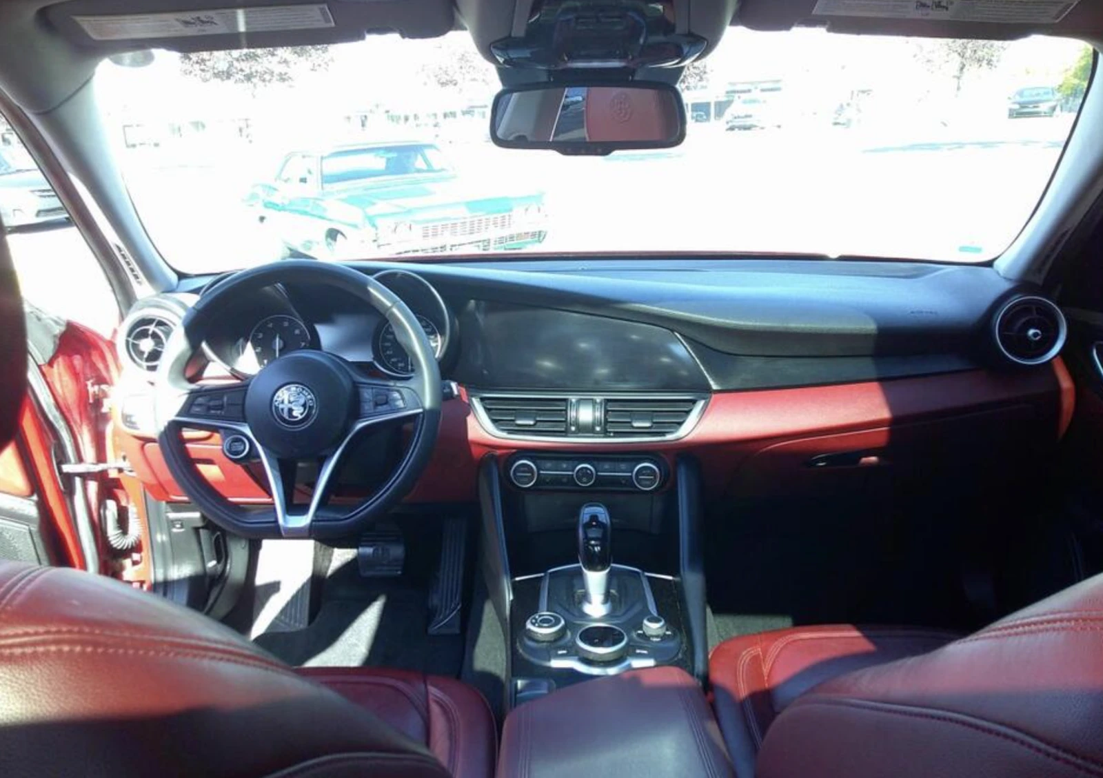 Alfa Romeo Giulia 2.0T / Q4 /Pano | Mobile.bg   12