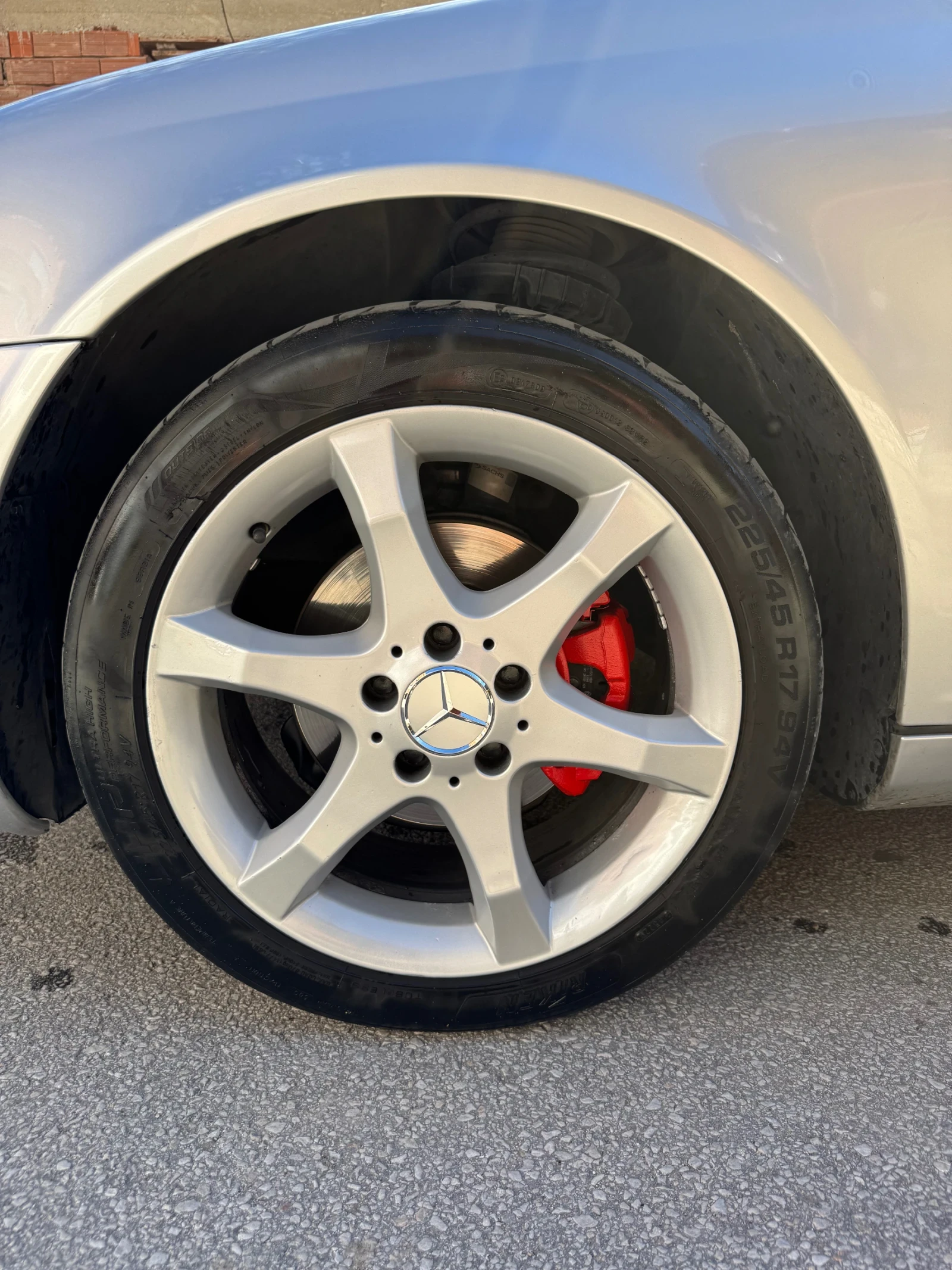 Mercedes-Benz C 220  - изображение 7