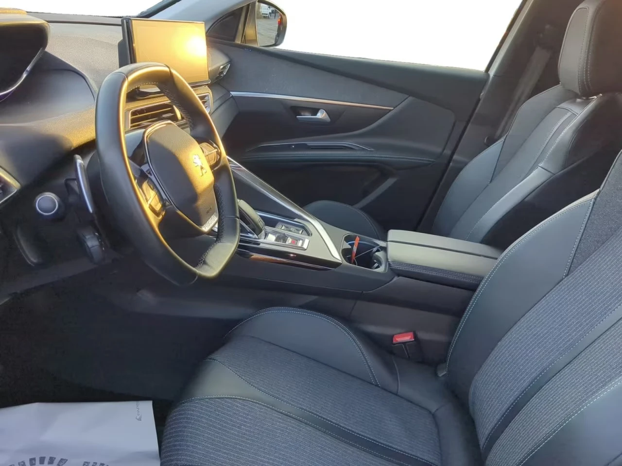 Peugeot 5008 Allure/131HP/360/7SEATS/DIGITAL/LED/ACC/112z, снимка 14 - Автомобили и джипове - 53724215