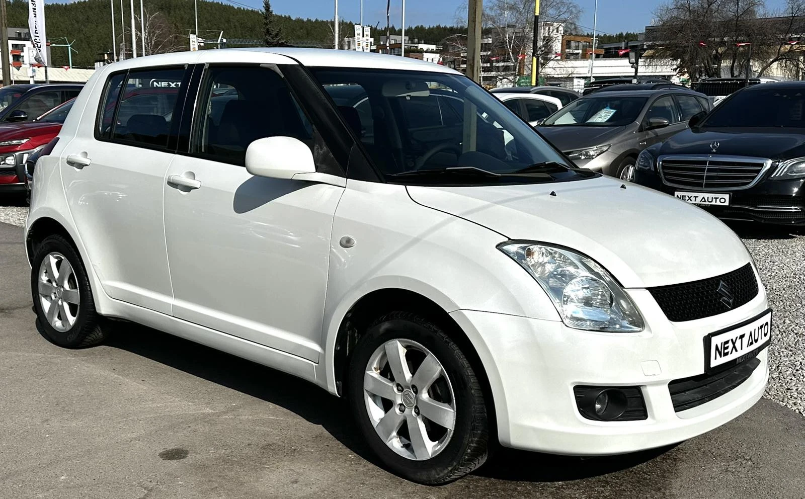 Suzuki Swift 1.3i 91HP 4X4 178 000KM - изображение 3