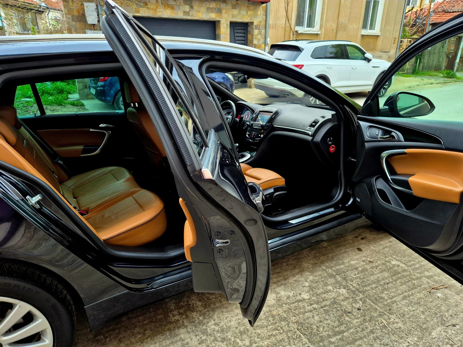 Opel Insignia 2.0d-OPC-navi-кожа-6speed, снимка 13 - Автомобили и джипове - 54222156