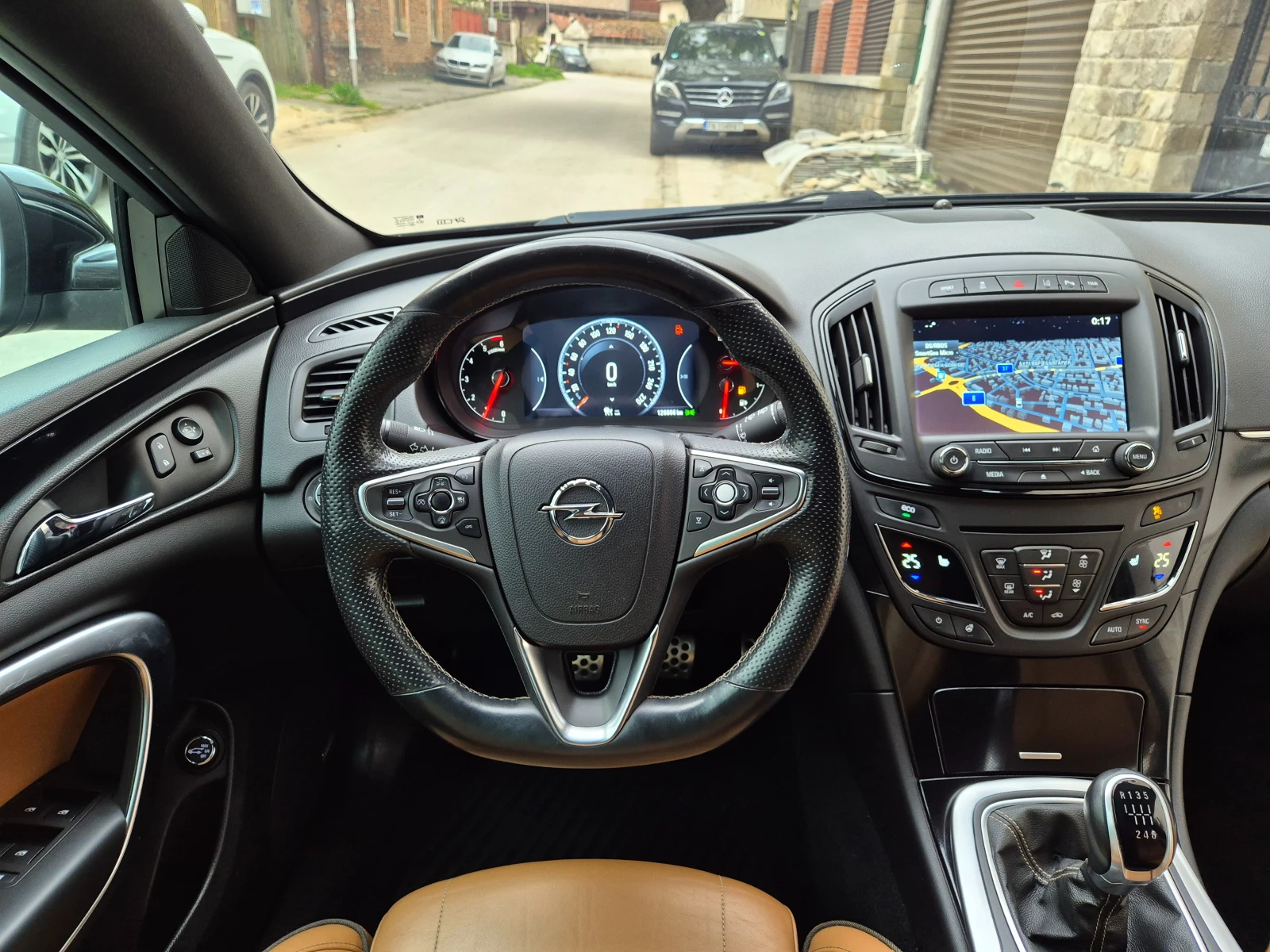 Opel Insignia 2.0d-OPC-navi-кожа-6speed, снимка 14 - Автомобили и джипове - 54222156