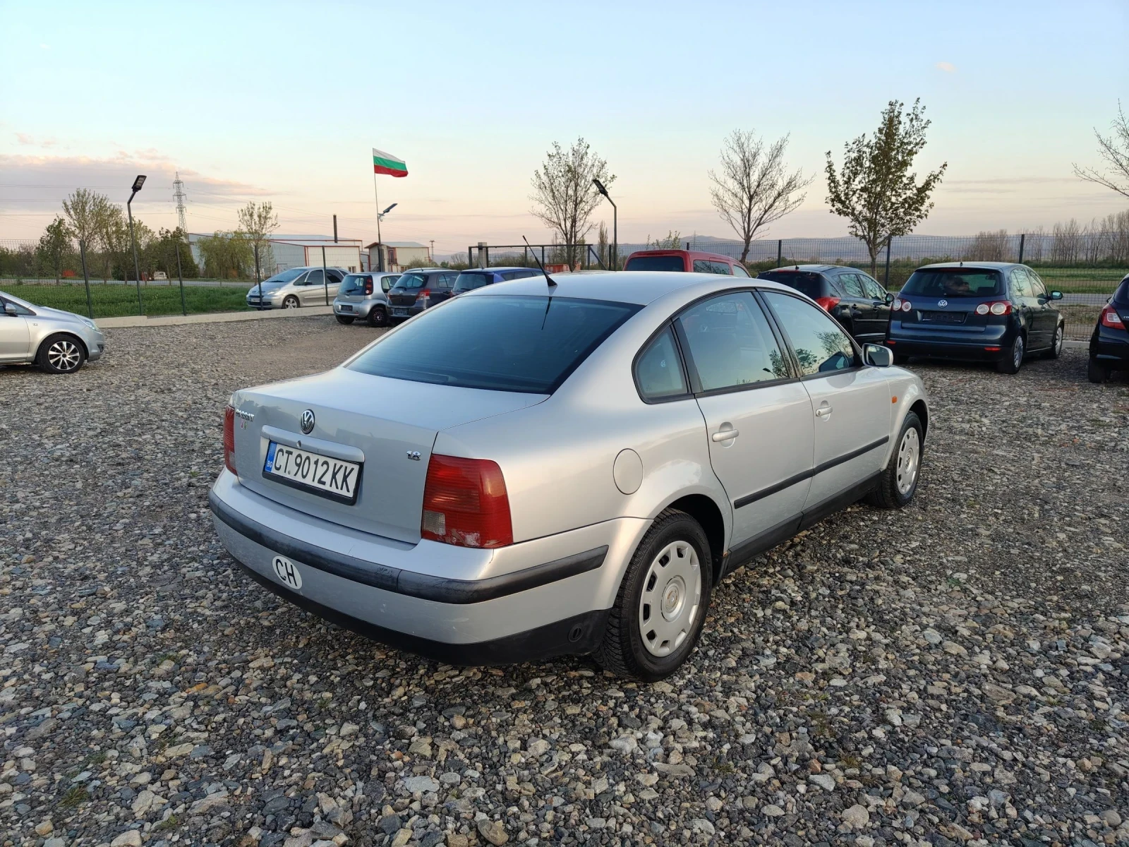 VW Passat 1.8i 125 Gaz benzine  | Mobile.bg � ����������� 6