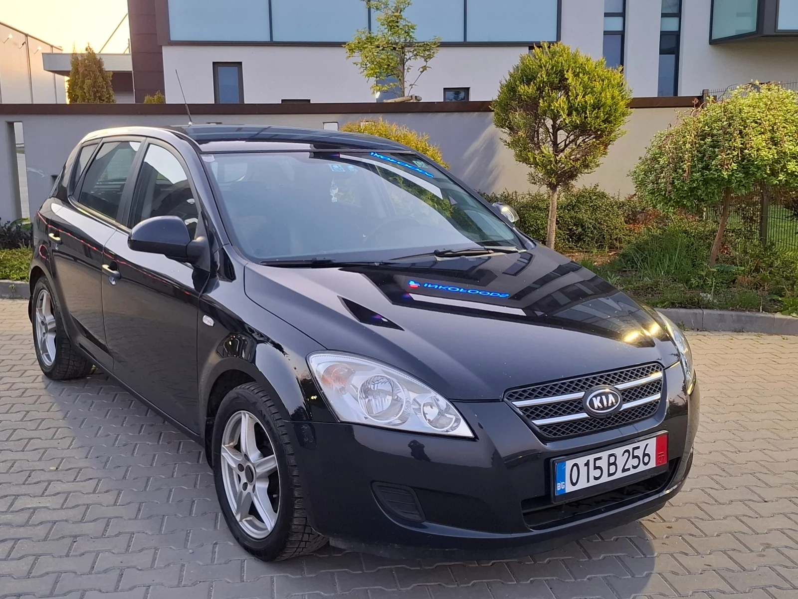 Kia Ceed 1.6CRDI* (90кс)* * НОВ ВНОС* * , снимка 9 - Автомобили и джипове - 54323438