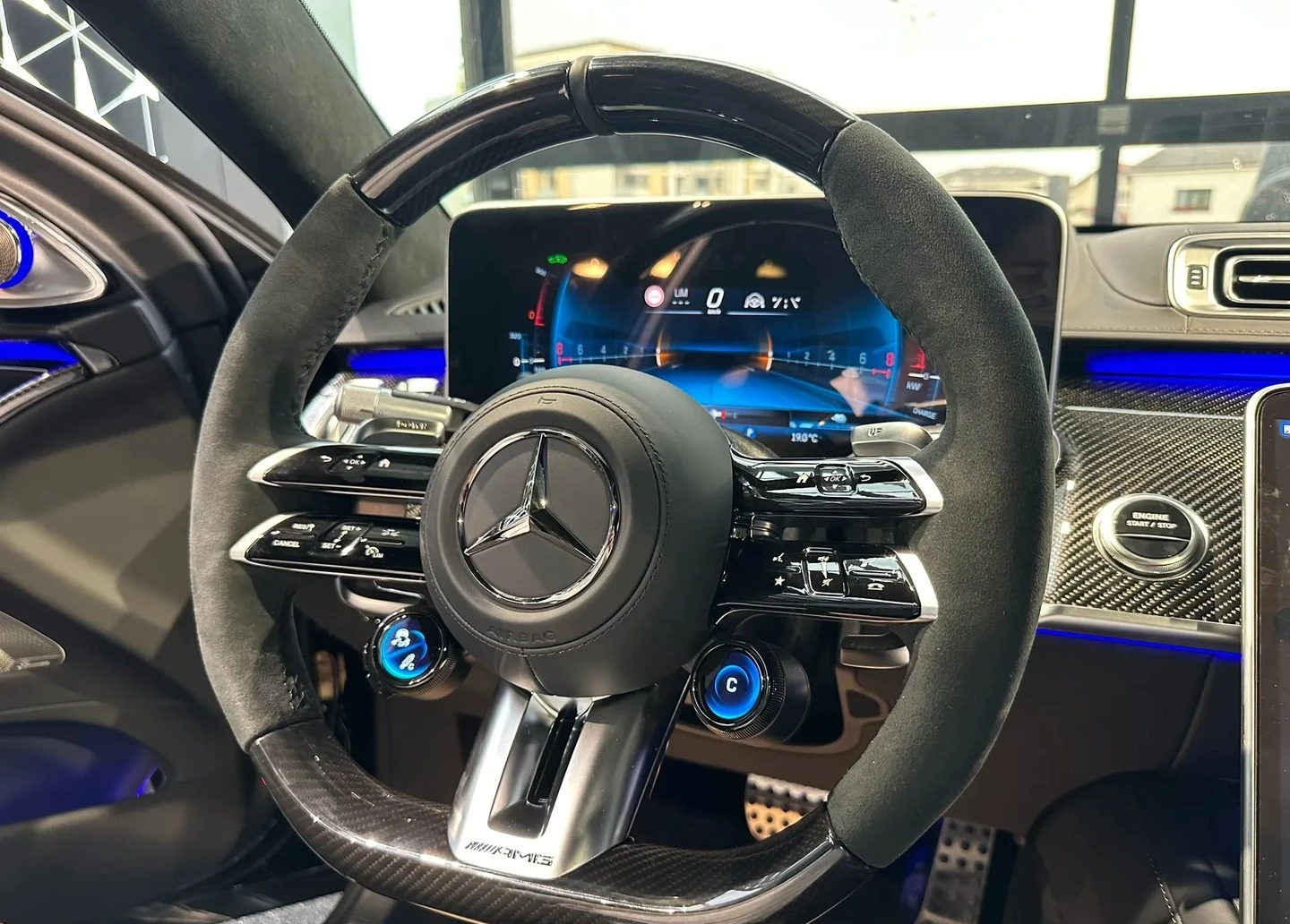 Mercedes-Benz S 63 AMG E PERFORMANCE , снимка 8 - Автомобили и джипове - 54330749