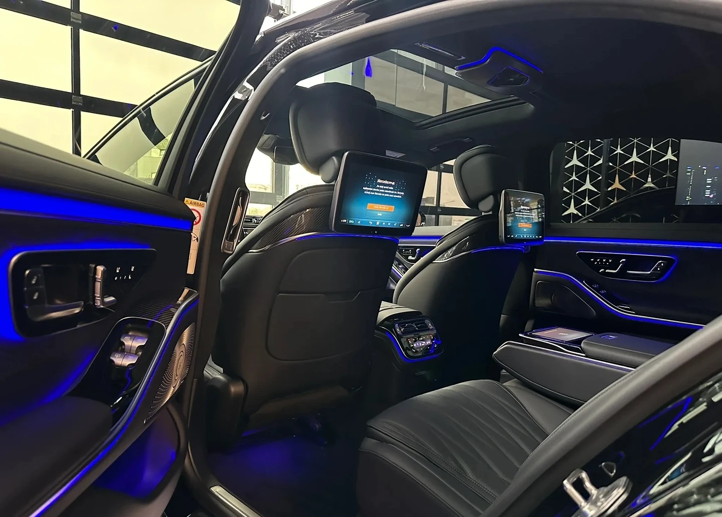 Mercedes-Benz S 63 AMG E PERFORMANCE , снимка 9 - Автомобили и джипове - 54330749