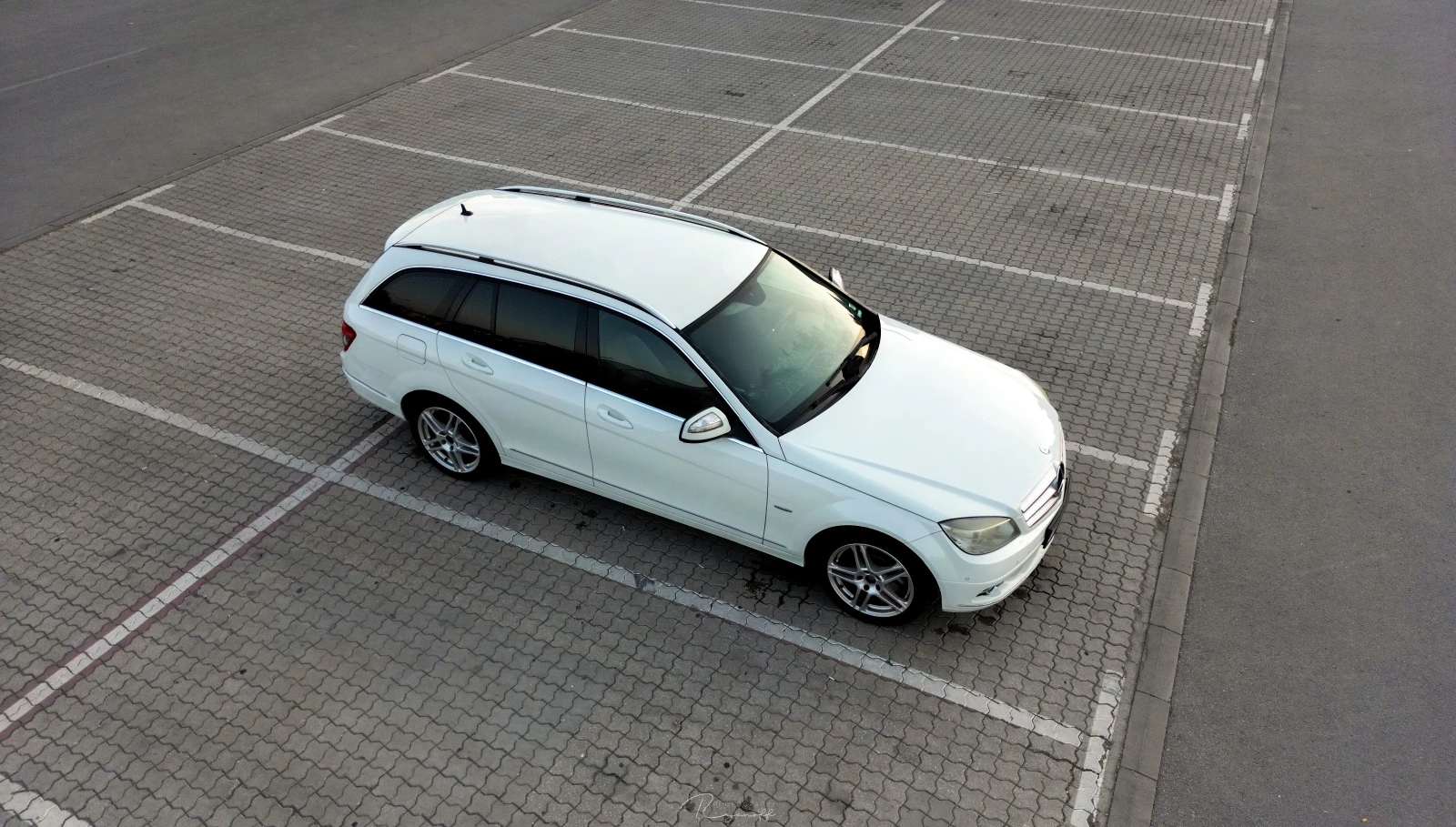 Mercedes-Benz C 320 CDI, снимка 2 - Автомобили и джипове - 54401710