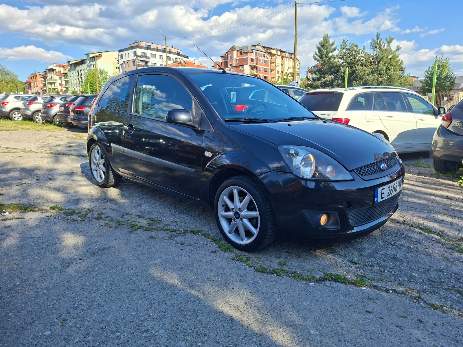 Ford Fiesta 1.4TDCI, снимка 6 - Автомобили и джипове - 54428447