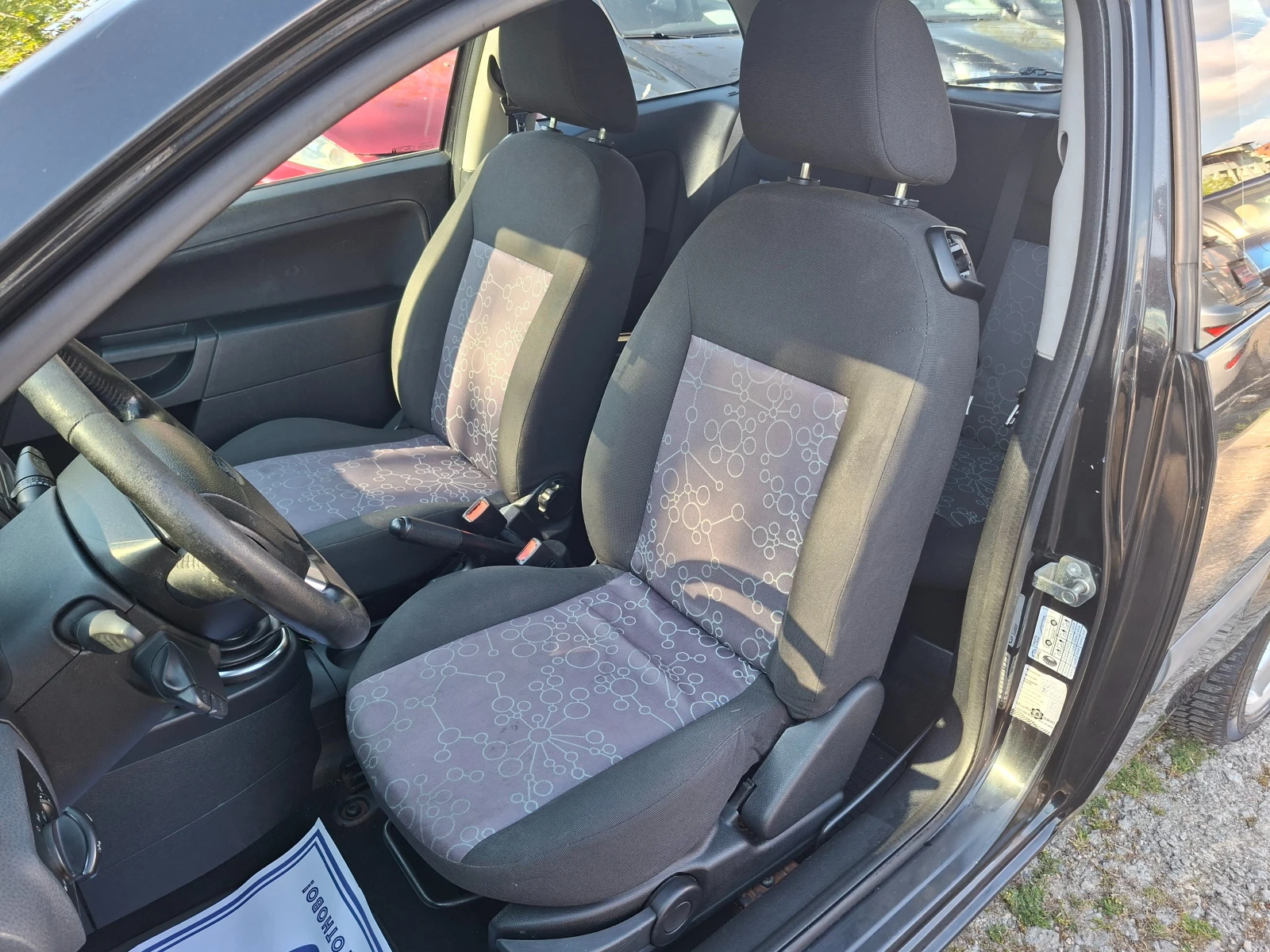 Ford Fiesta 1.4TDCI, снимка 8 - Автомобили и джипове - 54428447
