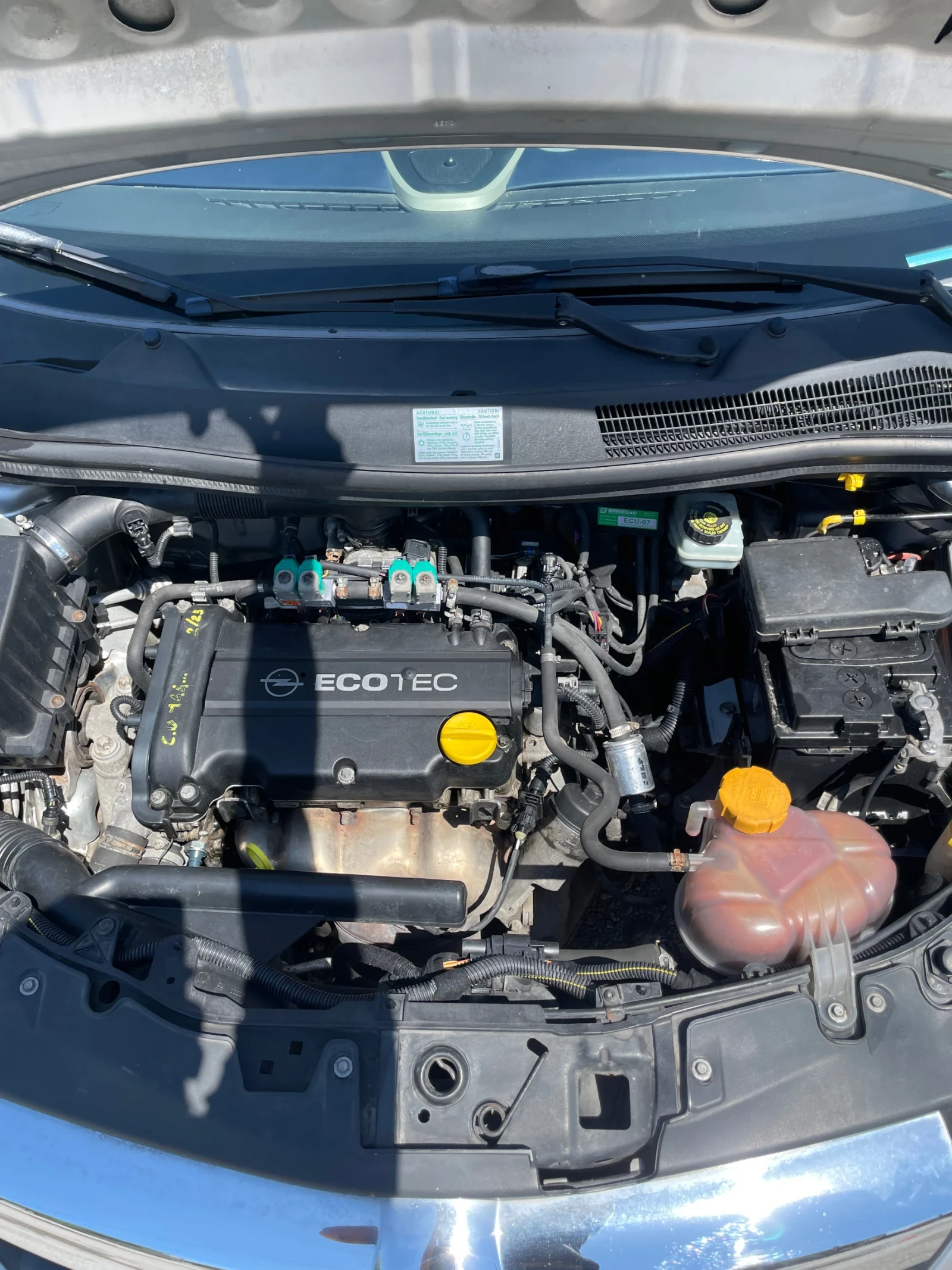 Opel Corsa 1.2  benzin gaz, снимка 7 - Автомобили и джипове - 54428841