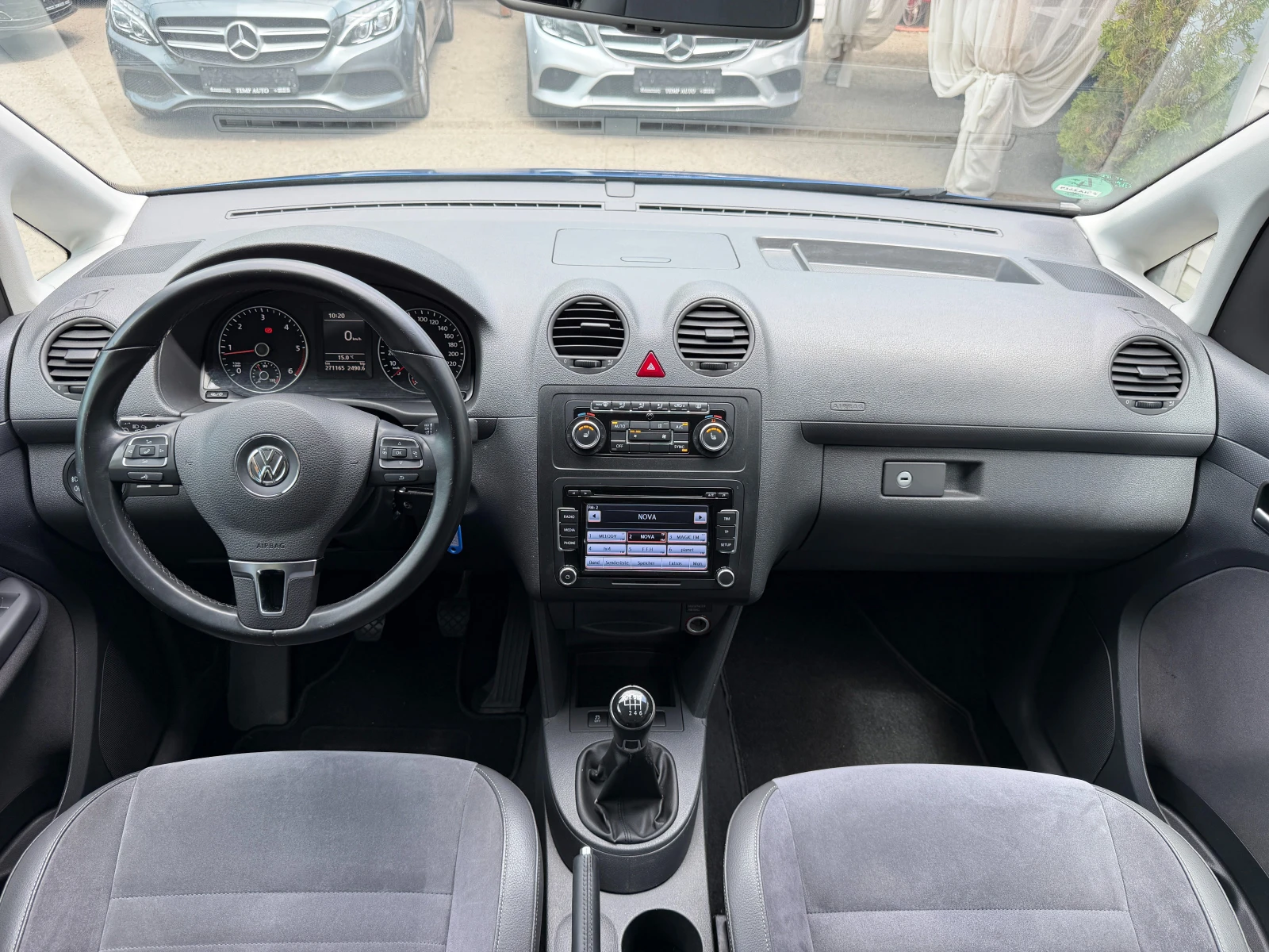 VW Caddy 2.0TDI* 140кс* СЕРВИЗНА КНИЖКА С ПЪЛНА ИСТОРИЯ В V, снимка 8 - Автомобили и джипове - 54575463