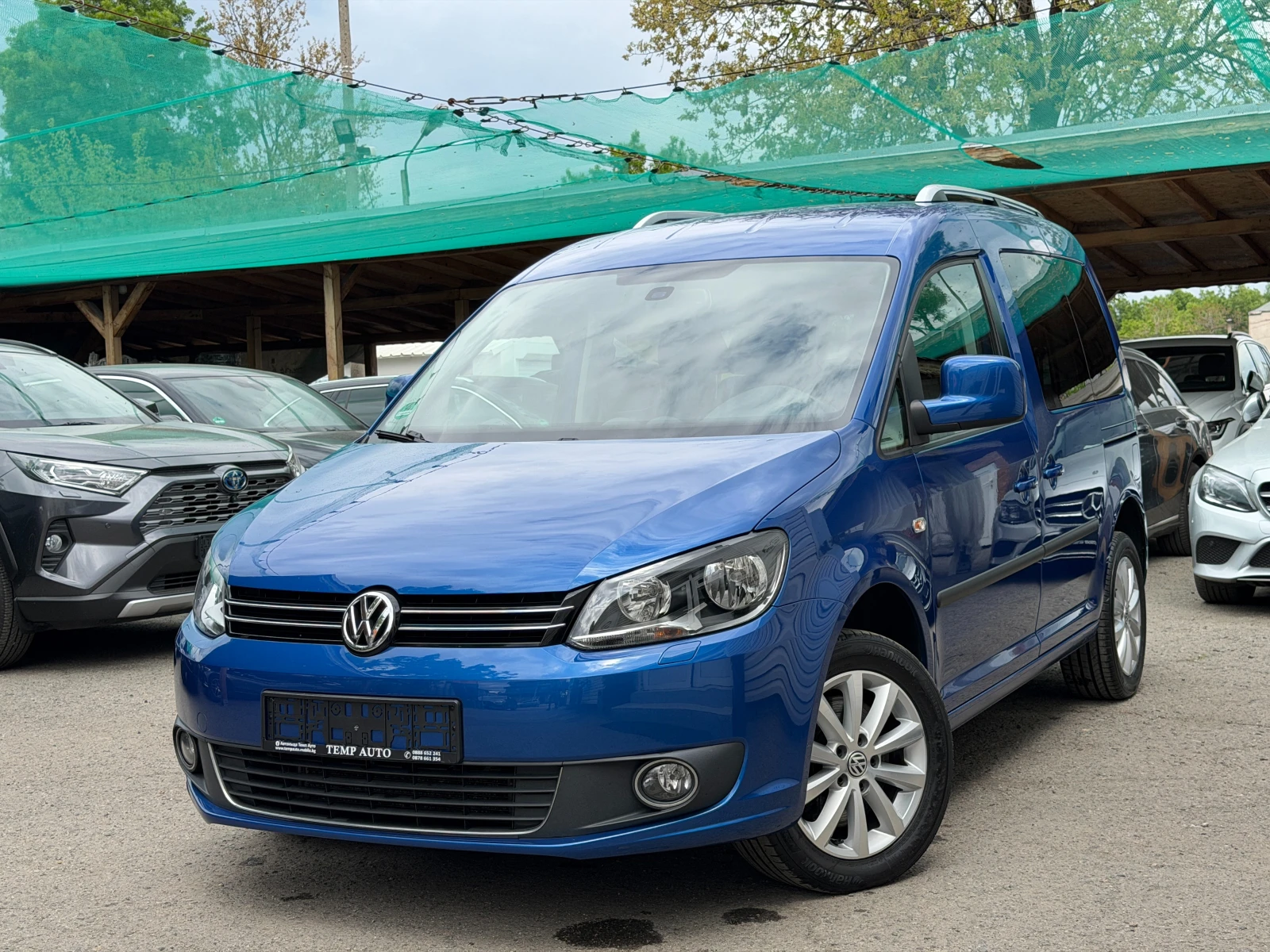 VW Caddy 2.0TDI* 140кс* СЕРВИЗНА КНИЖКА С ПЪЛНА ИСТОРИЯ В V