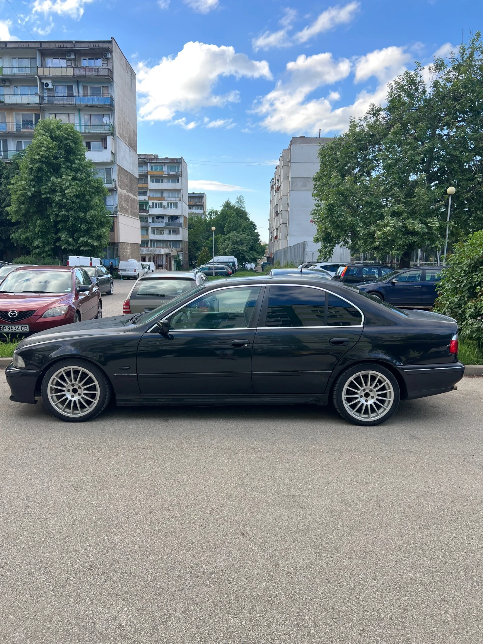 BMW 523 2.3 170 hp, снимка 4 - Автомобили и джипове - 54596910