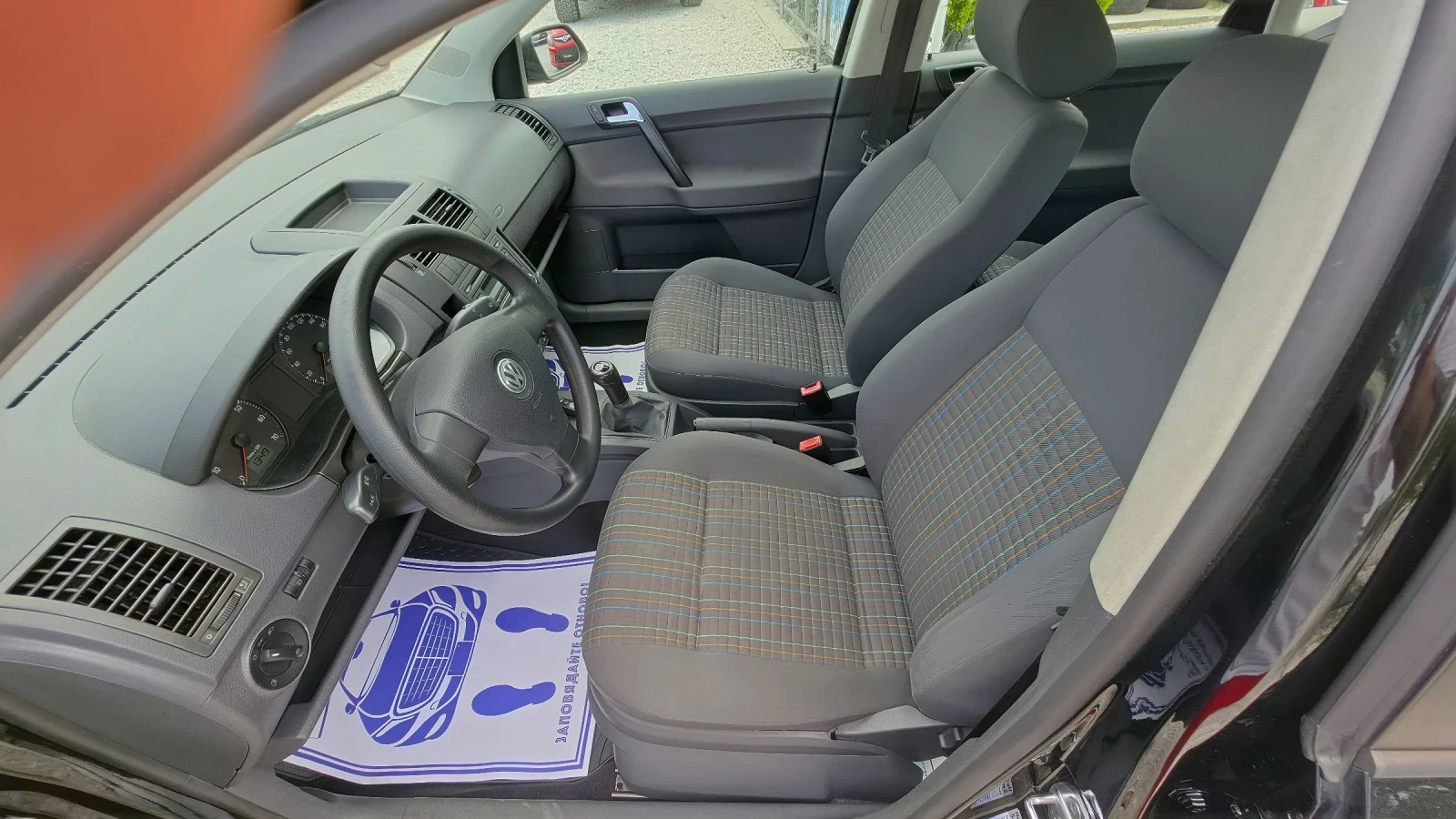 VW Polo 130000км.2008г.ТОП.състояние, снимка 9 - Автомобили и джипове - 54765874