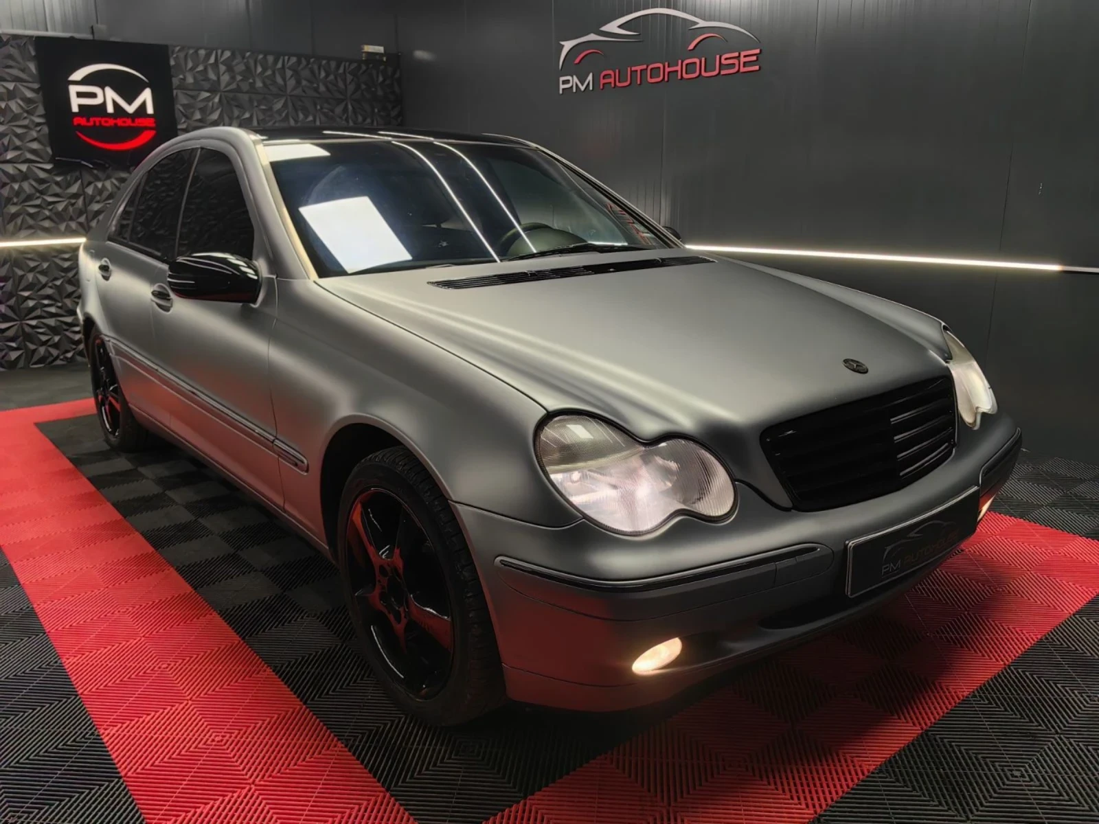 Mercedes-Benz C 220 КЛИМА* ТЕМП* РЕГ* GREY MATE* 143к.с* МУЛТИ* 