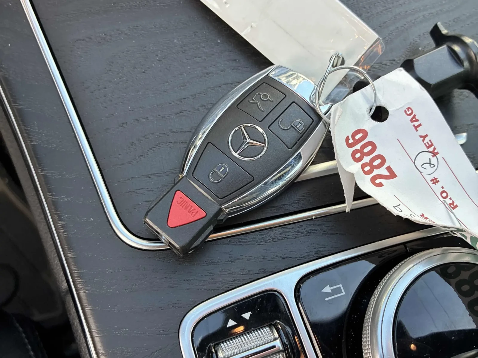Mercedes-Benz C 400 AMG line, снимка 15 - Автомобили и джипове - 54904317