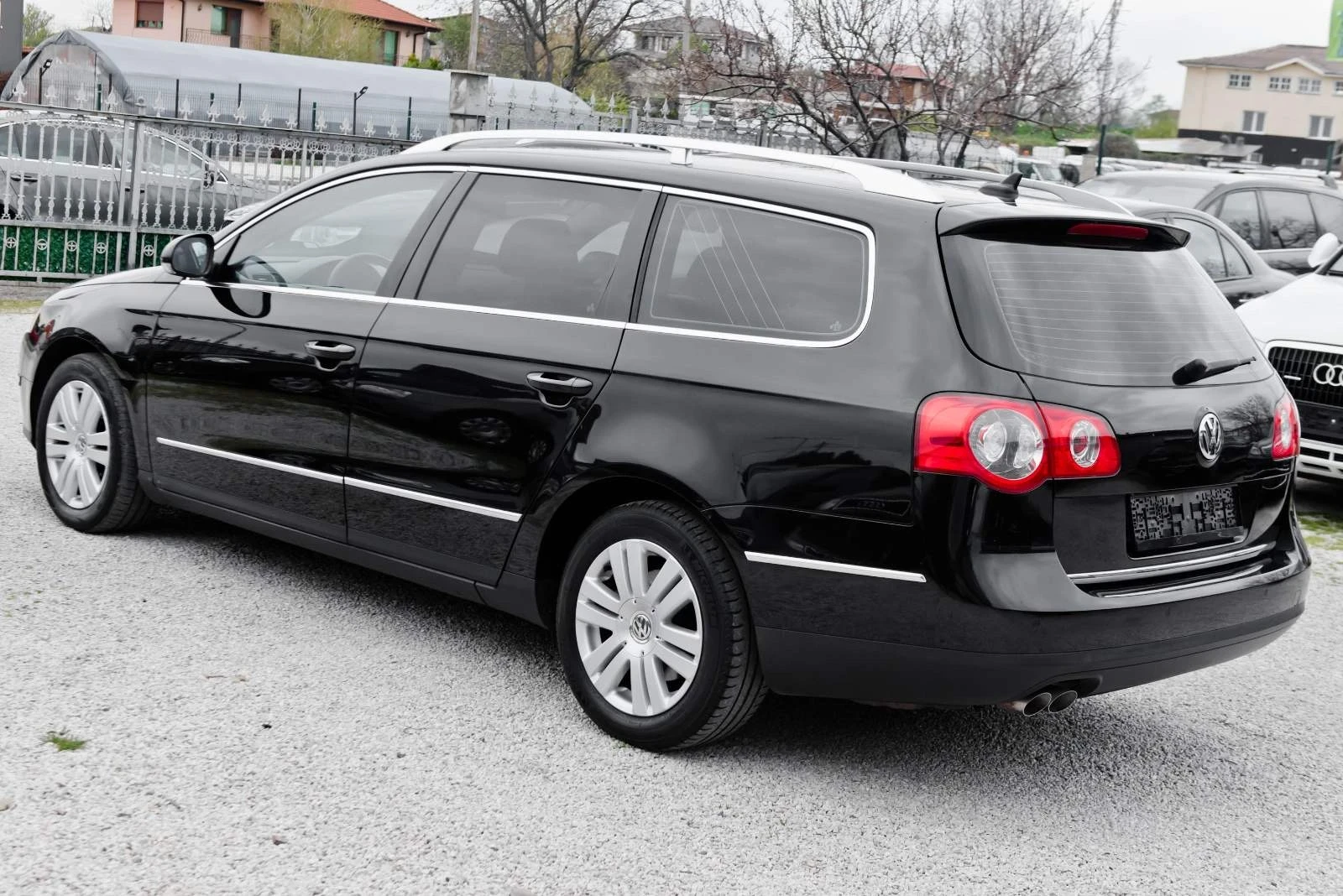 VW Passat 2.0TDI Highline, снимка 5 - Автомобили и джипове - 54978640
